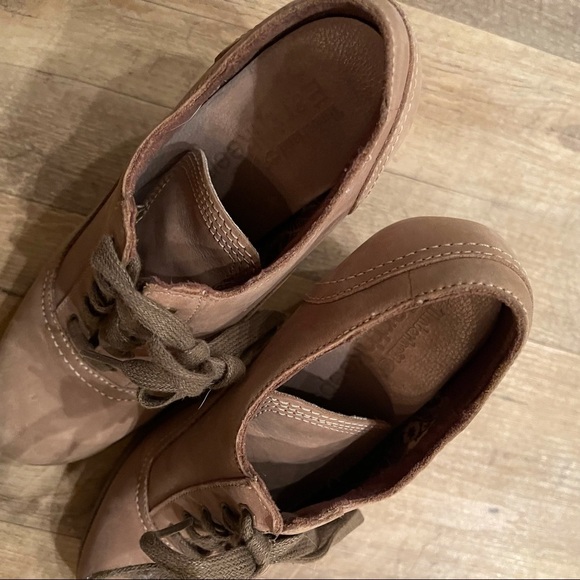 Nearly new Timberland Earthkeepers Leather Ankle Boots - Picture 8 of 10